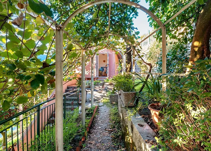 Roses House Sestri Levante