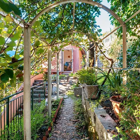 Roses House Sestri Levante